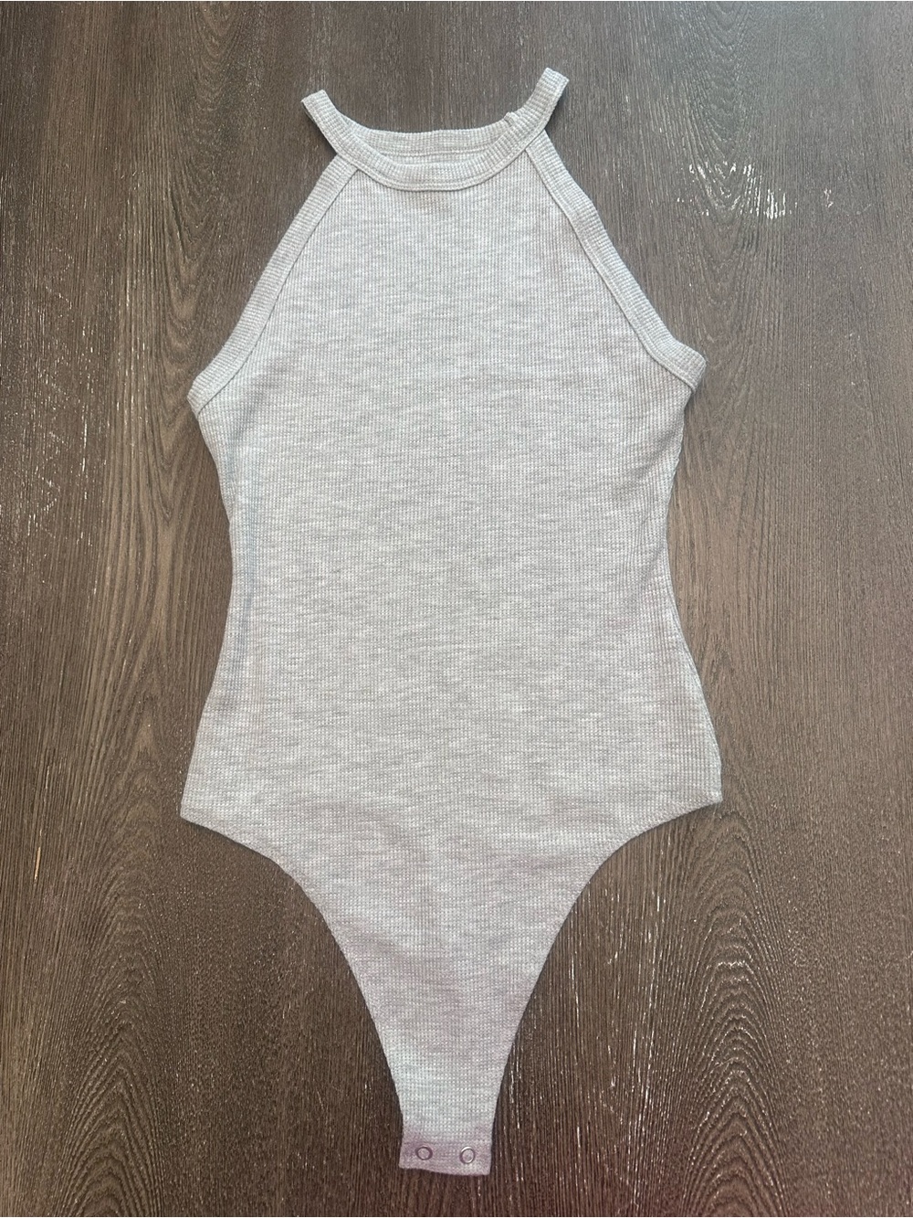 NWOT AMERICAN EAGLE OUTFITTERS GREY RIBBED THONG BODYSUIT - Size Small SKU:228 - Picture 1 of 4